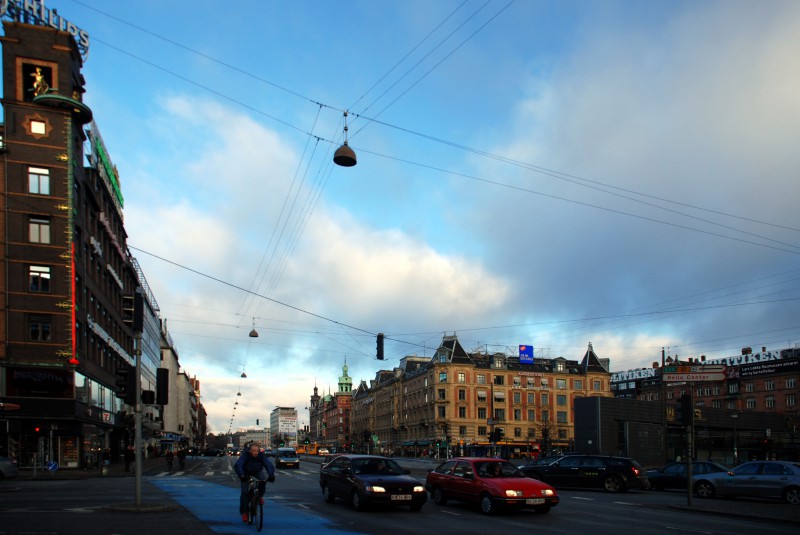 Catenary Lighting