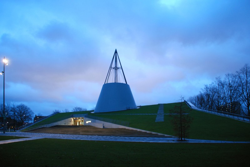 Delft University of Technology Library