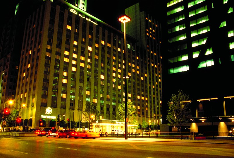 N Michigan Ave