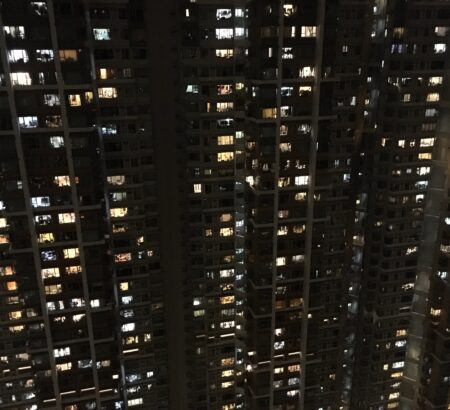 香港の住宅のあかり